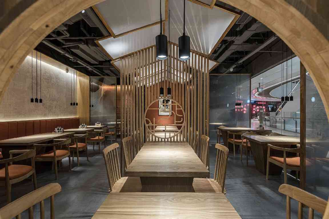 如何利用卡座设计优化餐饮空间布局，金宇家···(图2)