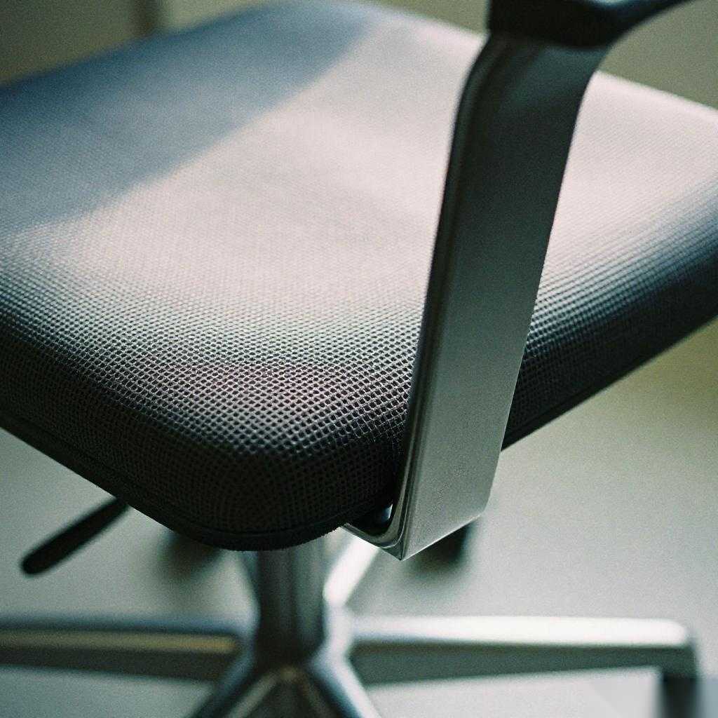 实验室前台椅子暗藏玄机，这3个设计秘密让舒适度提升90%